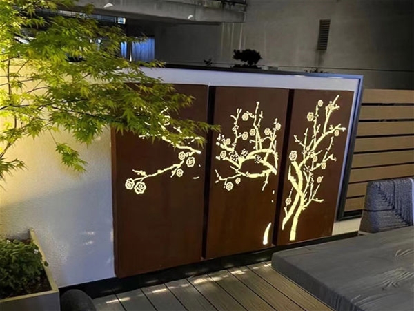 灯箱透光景墙